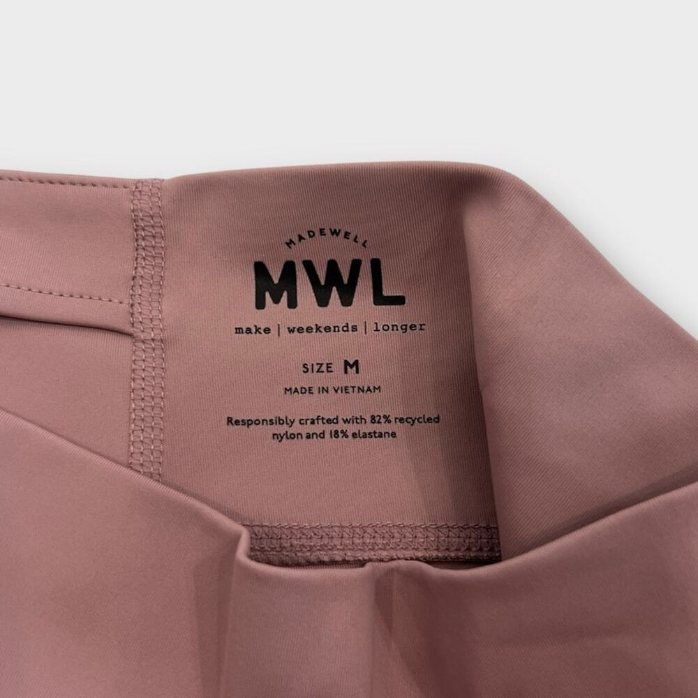 Madewell MWL Form High-Rise 7" Biker Shorts in Smoky Lilac Size Medium - Picture 4 of 8